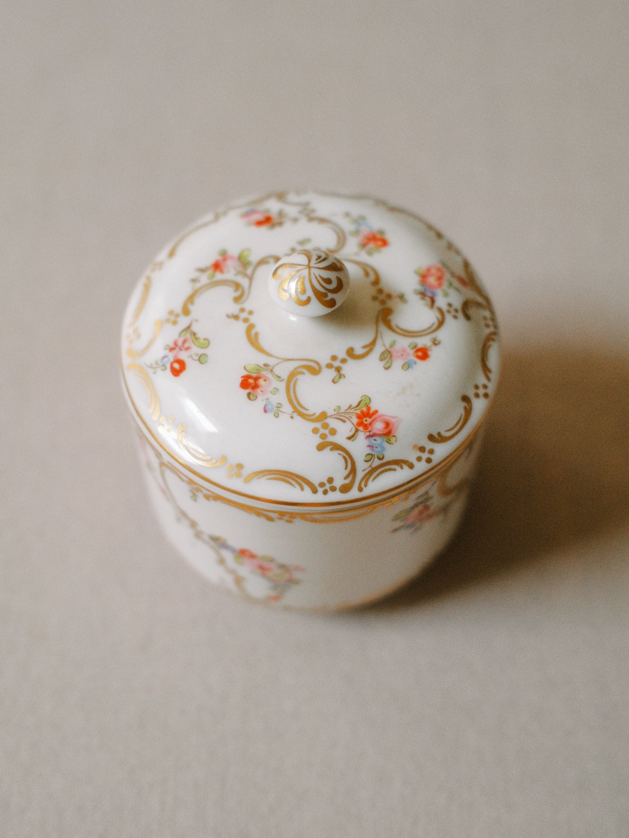Marseilles Jar