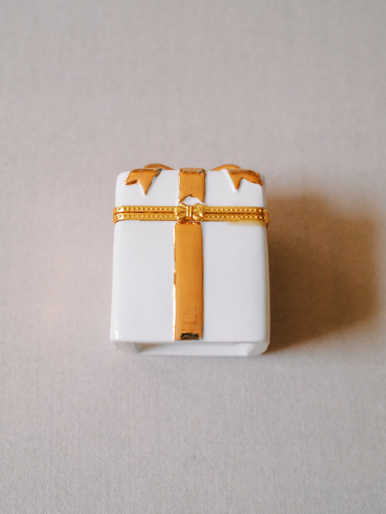Gift Shaped Porcelain Trinket Box