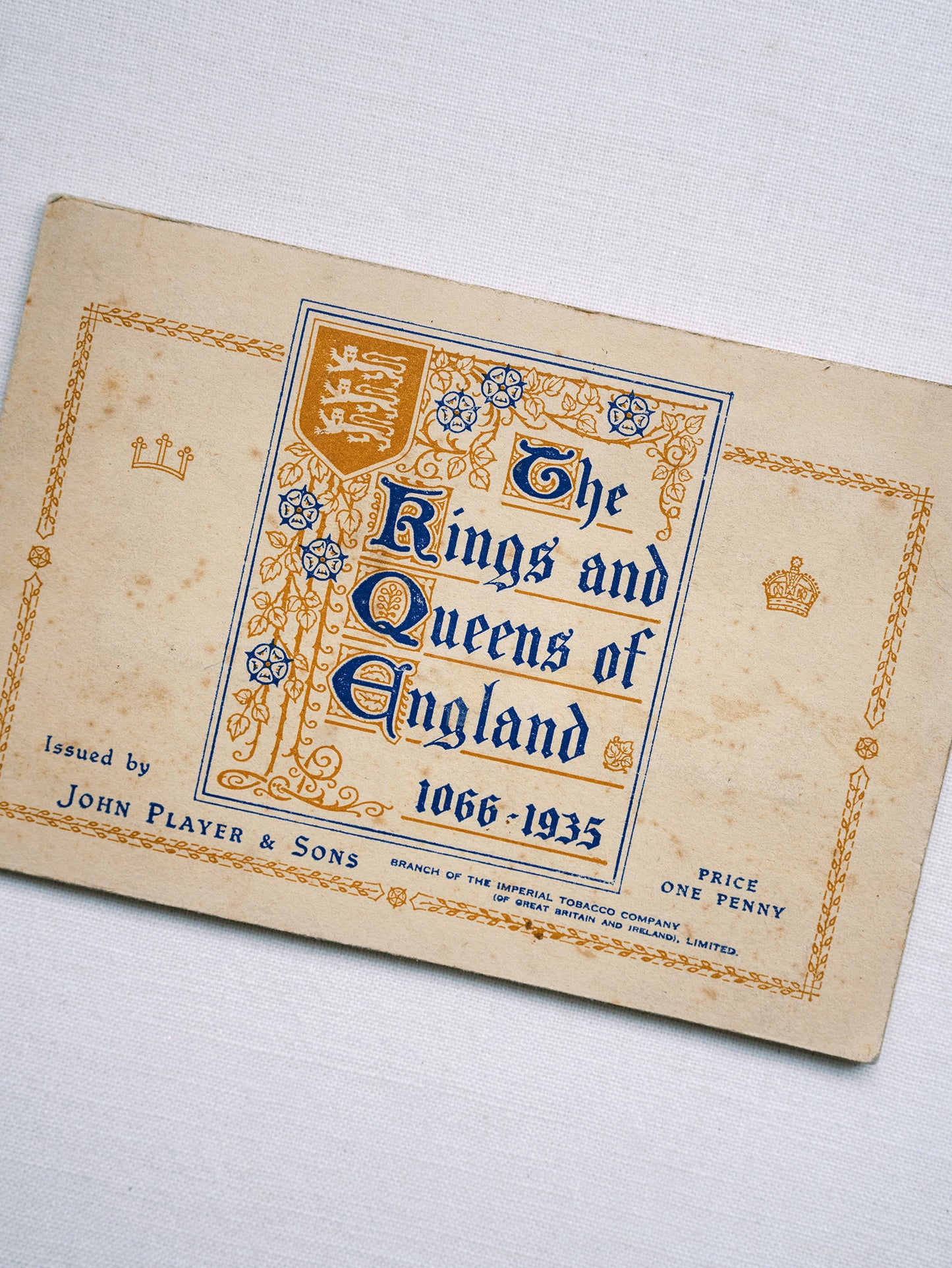 1935 Kings and Queens of England Cigarette Card Album