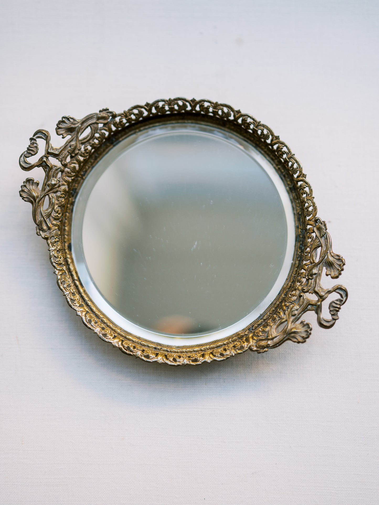 Round Gilded Mirror Tray