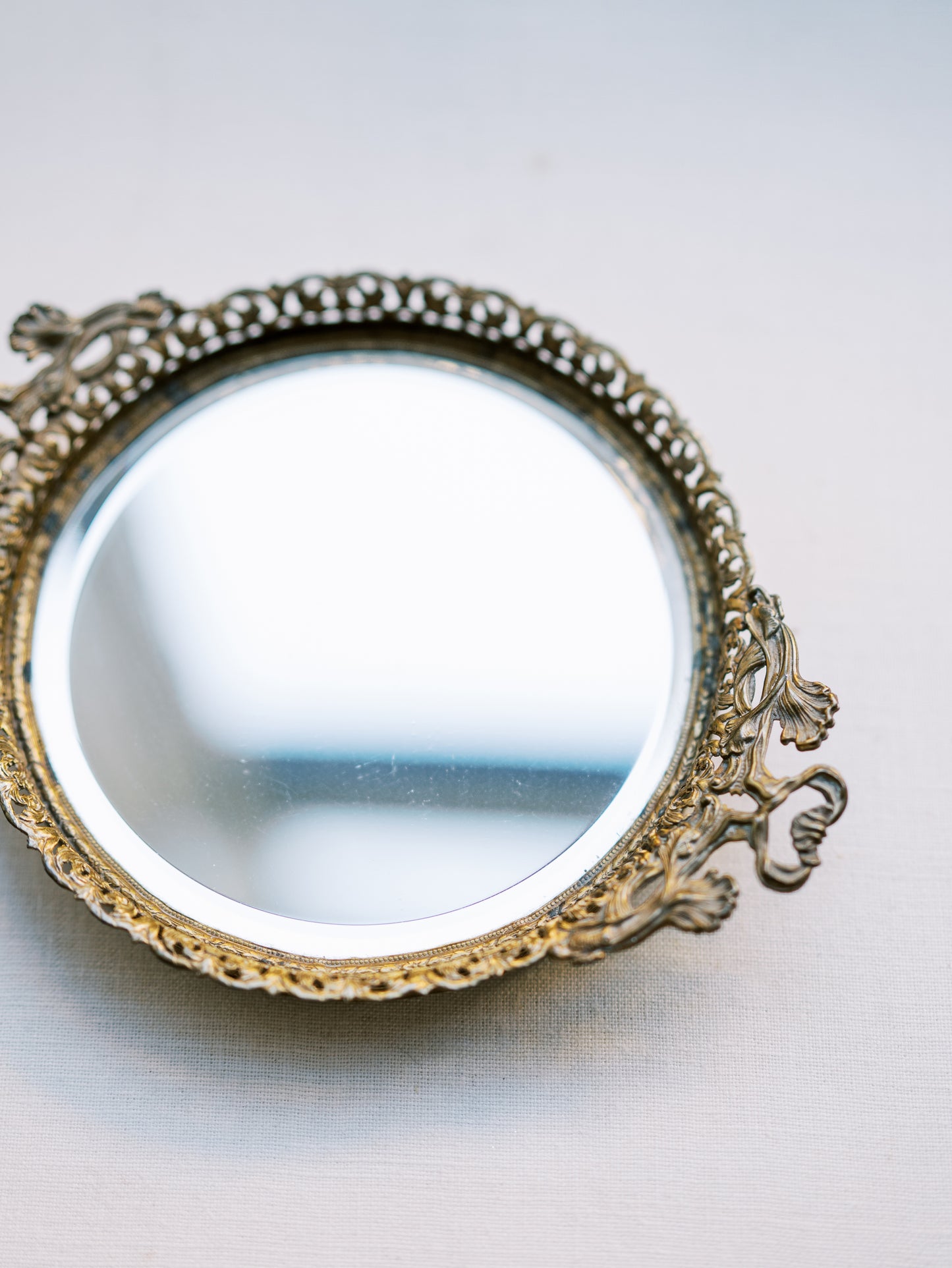 Round Gilded Mirror Tray