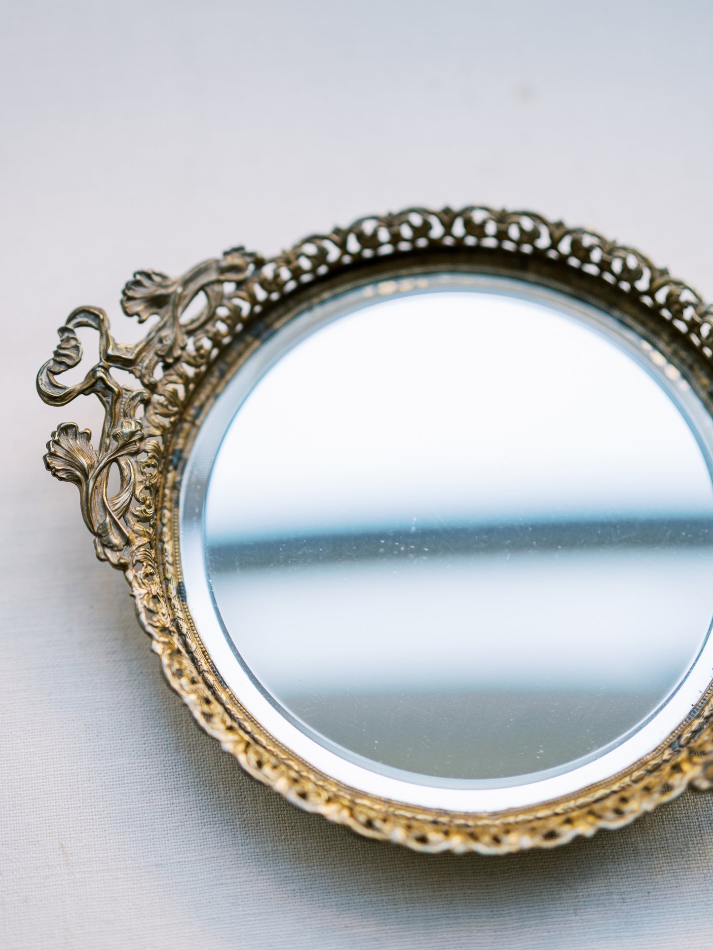 Round Gilded Mirror Tray